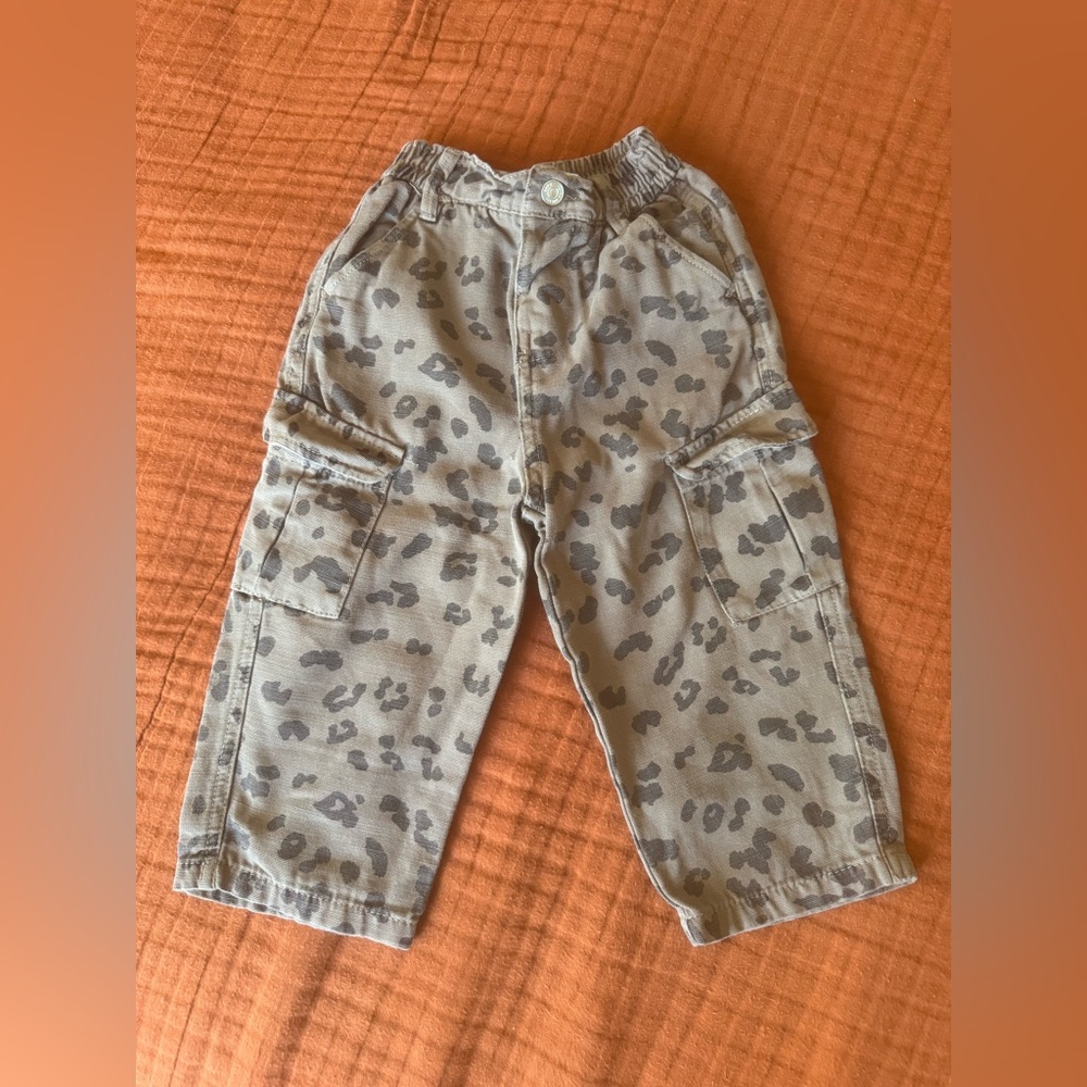 Zara cheetah leopard balloon pants in size 2